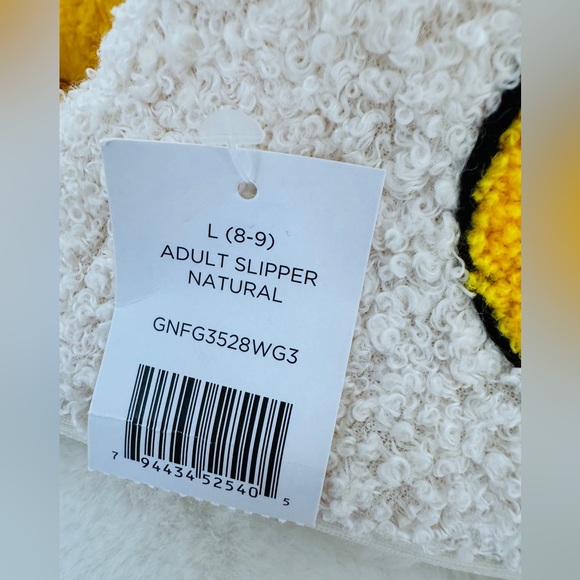 Women's Cozy Peace Happy Face Vibes Slippers, Size 8-9 - Picture 7 of 7